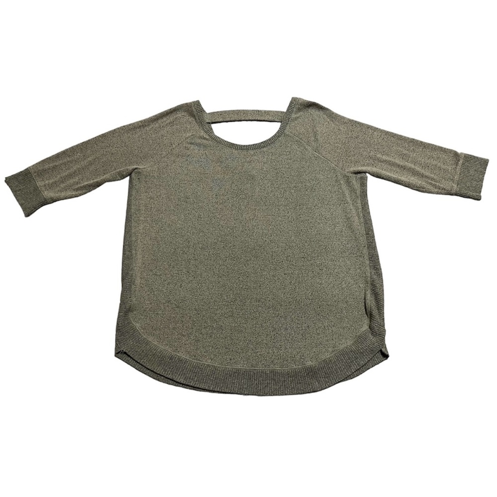 Maurices Solid Brushed Round Hew Pullover Top Size Large